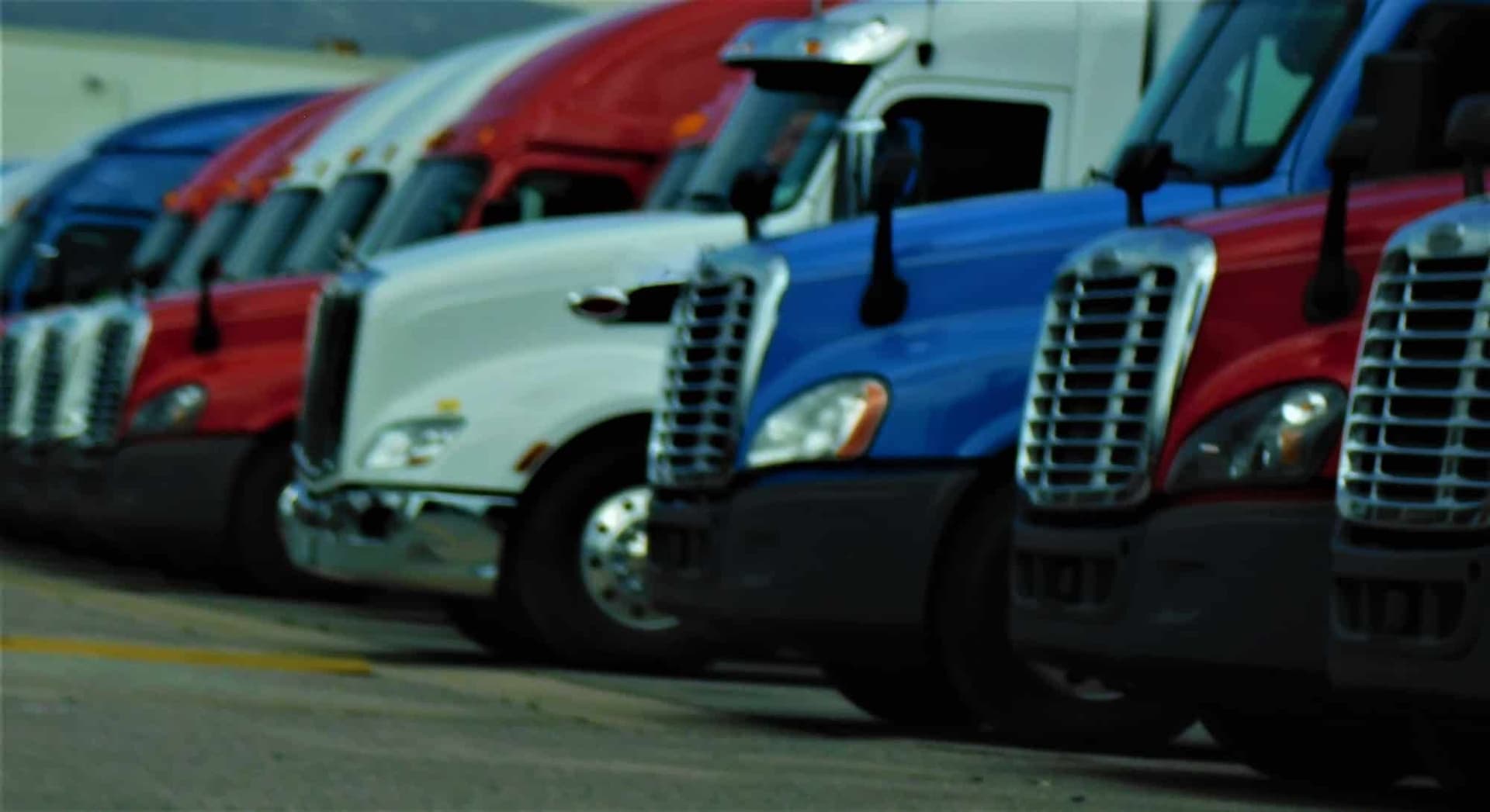 How Fleet Tracking with Mapping and GIS Helps Your Business